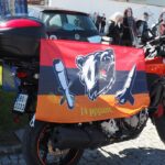 motocykl z flagą 14 pppanc